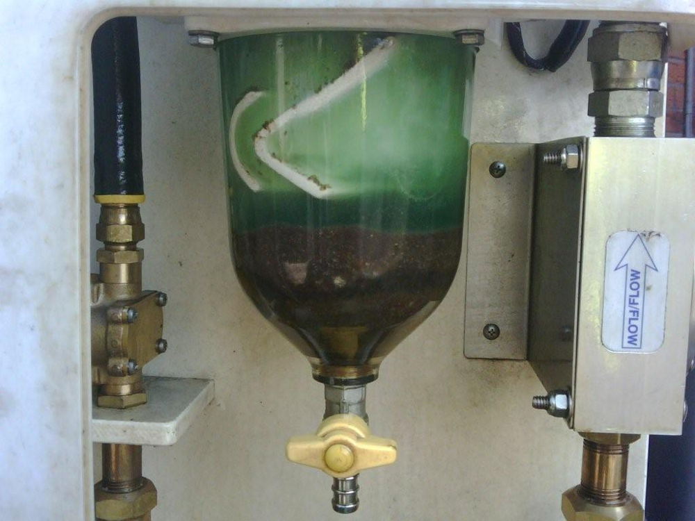fuel contamination removed using wasp fuel polishing machine